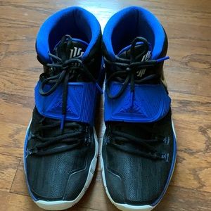 Kyrie basketball shoes. Size 13